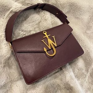 JW ANDERSON bag - versatile with detachable chain and handle